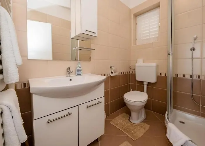 And By The Sea Palit - Rab - 24303 Guest house